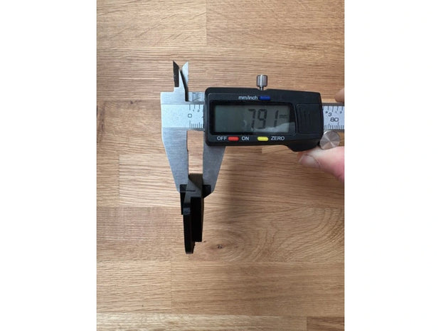 Click Magnetinė Revizinės Durelės Sistema EasyToTile 90° Kampui