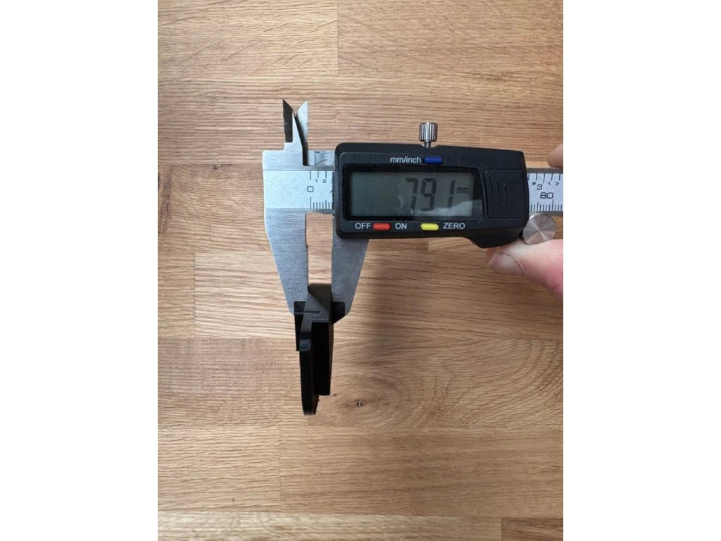 Magnetinė Revizinės Durelės Sistema EasyToTile R5 (Radius R5)